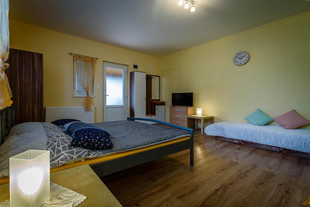 Apartman Bonita Sturovo Exterior photo